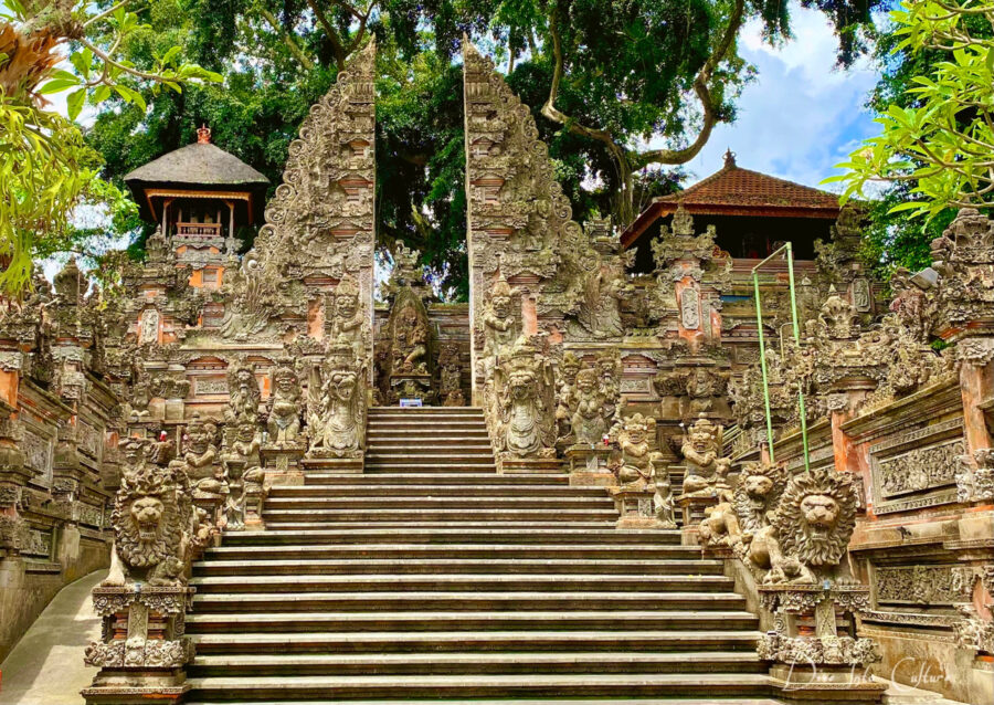 Bali-Reise: Tempelanlage in Ubud